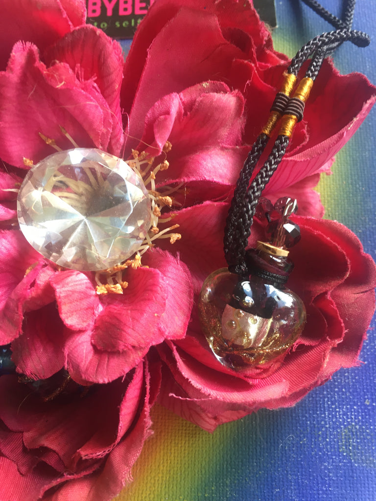 SACRED TECHNOLOGY OIL PENDANT - BLESSED SACRED HEART - FRANKINSCENCE OIL